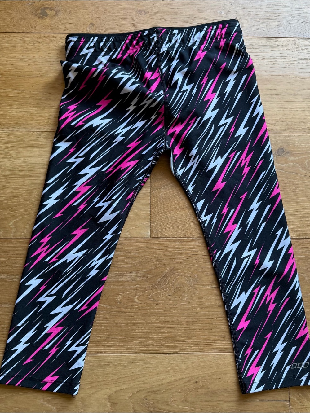 Lorna Jane Black, Pink & White Lightning Active Leggings